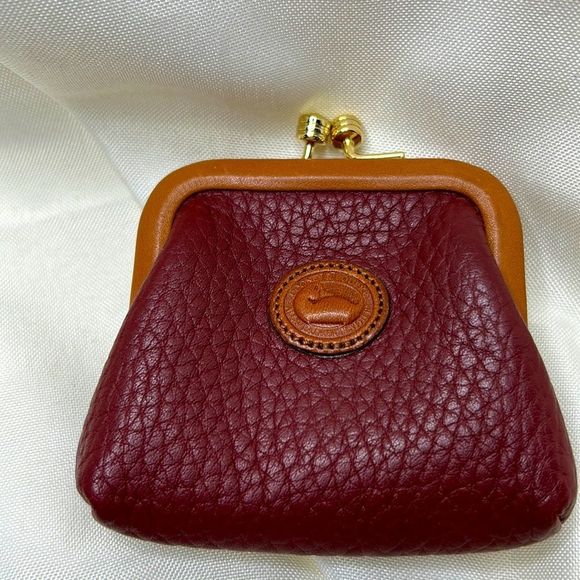 Dooney & Bourke Handbags - Tiny Dooney and Bourke leather changepurse